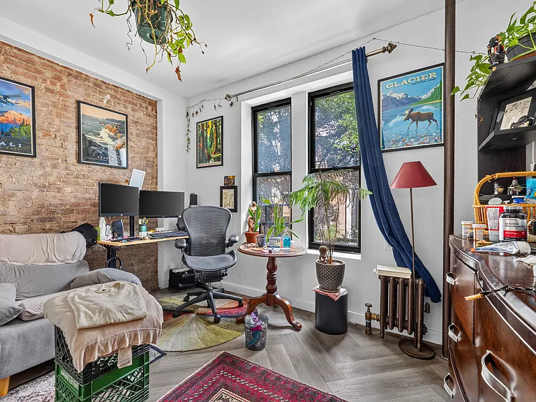256 Pacific St #11 — Photo 5