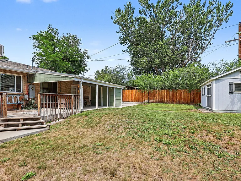2854 S Yates St — Photo 24
