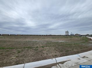 601 Railroad St, Hallam, NE 68368
