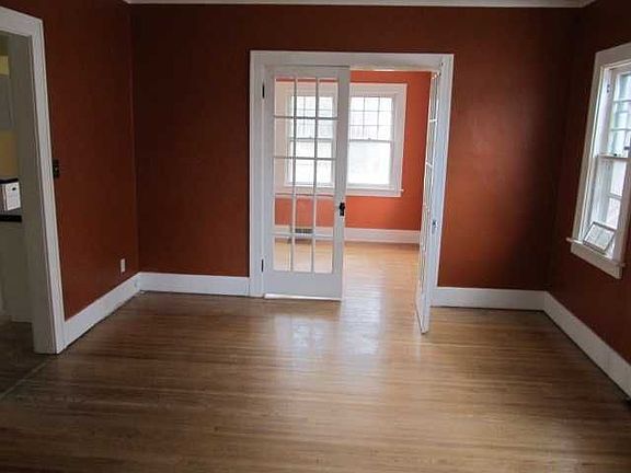 5th image of 3430 Nebraska St