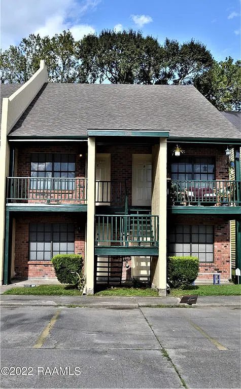 126 North Meyers Drive - B — Photo 1