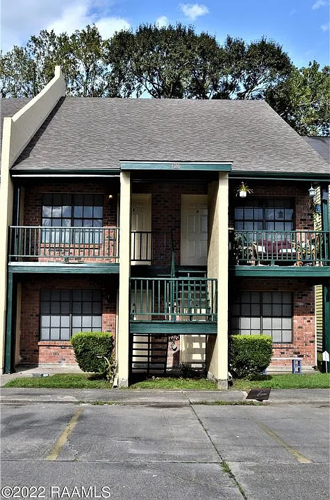 126 N Meyers Dr #B