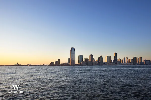 Rented by Warburg | media 78