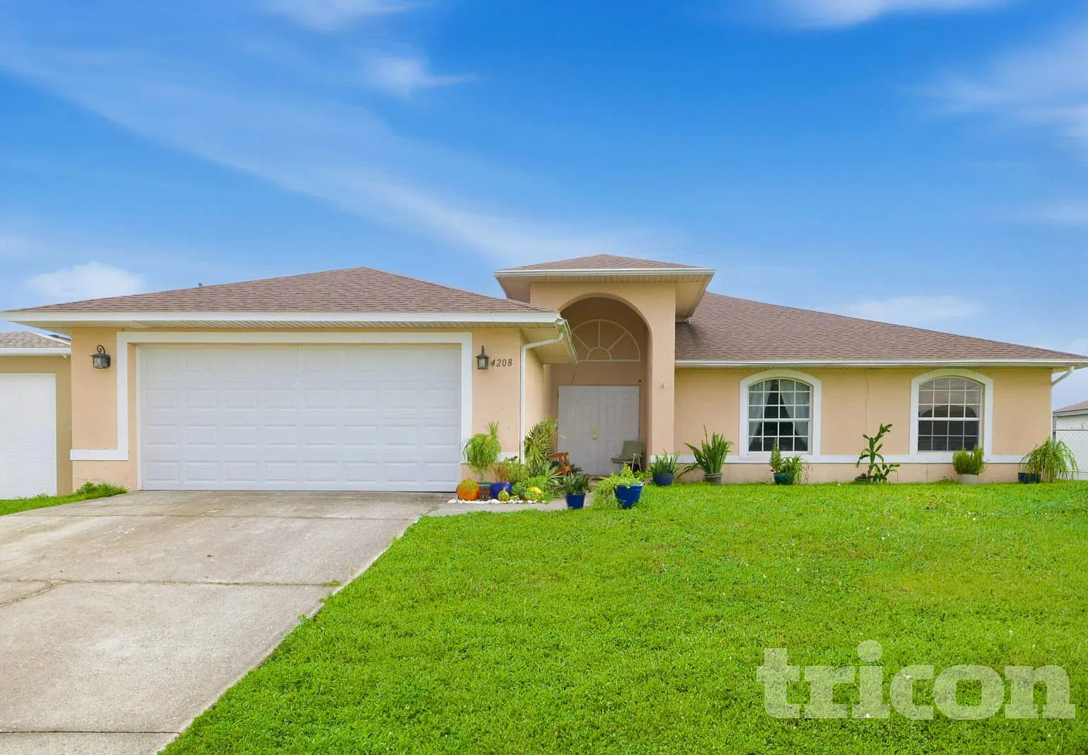 4208 NE 22nd Pl Cape Coral FL — Photo 1