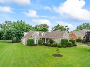 9217 S Forest Island Dr, Collierville, TN 38017