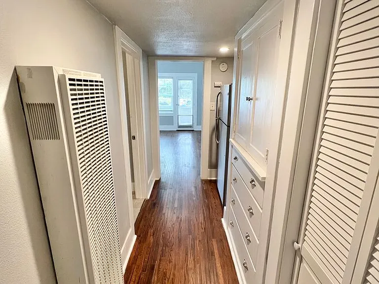 JCW - 1412 E 1st Street — Photo 10