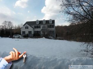 1565 Melville Dr, Pottstown, PA 19465