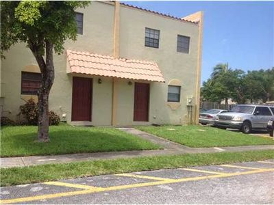 3911 SW 52nd Ave #7-1, Pembroke Park, FL, 33023