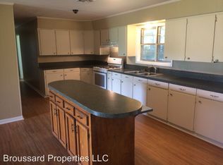 127 Allister Rd, Maurice, LA 70555