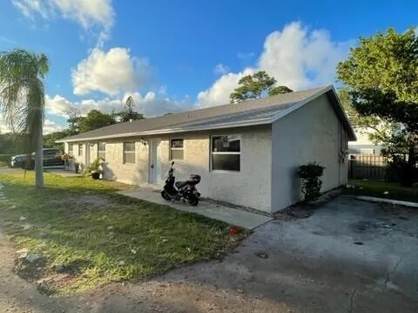1420 Barton Rd, Lake Worth, FL
