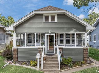 1136 E Dover Ct, Davenport, IA