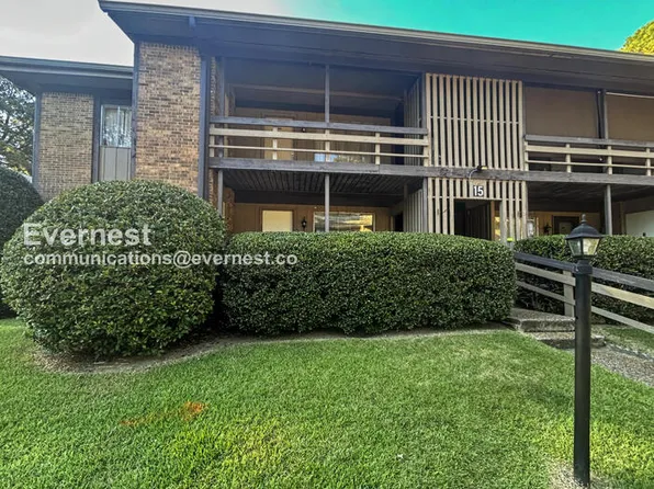 2812 Georgetown Dr, Hoover, AL