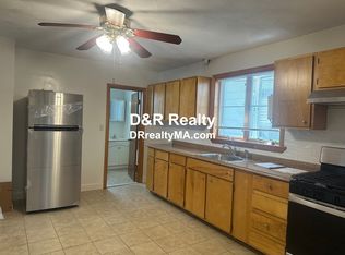 20 Ames St #1, Somerville, MA 02145