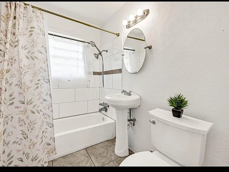 3626 Yosemite St — Photo 6