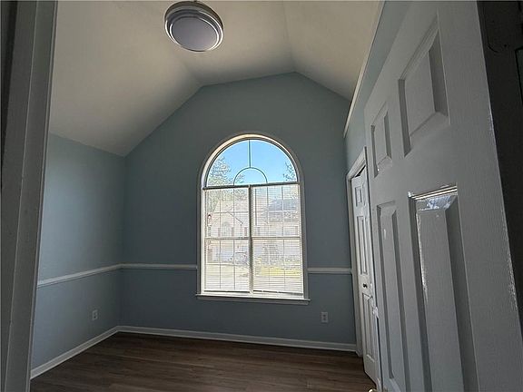 5th image of 5683 Isleworth Way