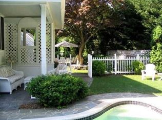 73 Standish Rd, Jamestown, RI 02835