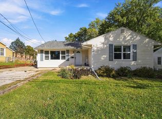502 S Linden St, Normal, IL 61761