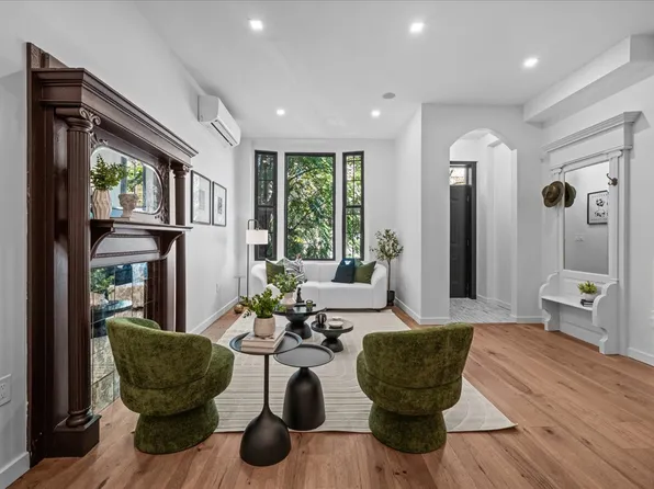 1360 Bergen Street image 7 of 28