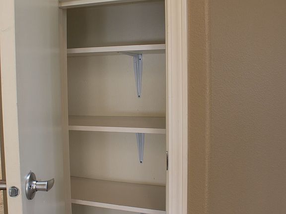 3rd image of 5264 NE 121st Ave APT 69