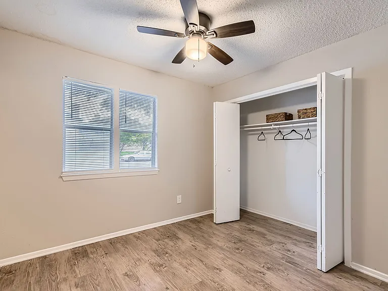 5609 Cougar Dr — Photo 19