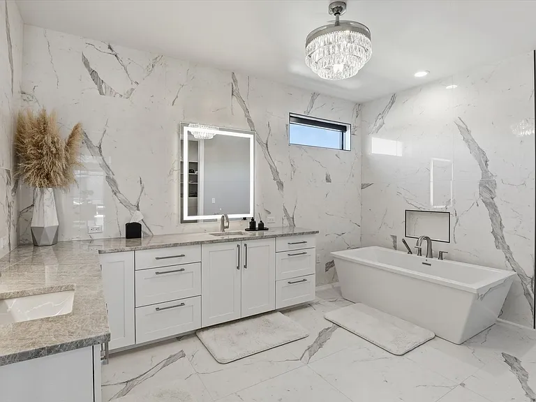 2860 W Lumber Ln — Photo 33