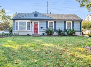 963 Box Elder Dr, Kirkwood, MO