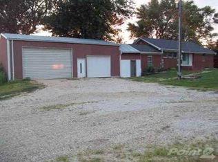 1924 Old Muscatine Rd, Tipton, IA 52772