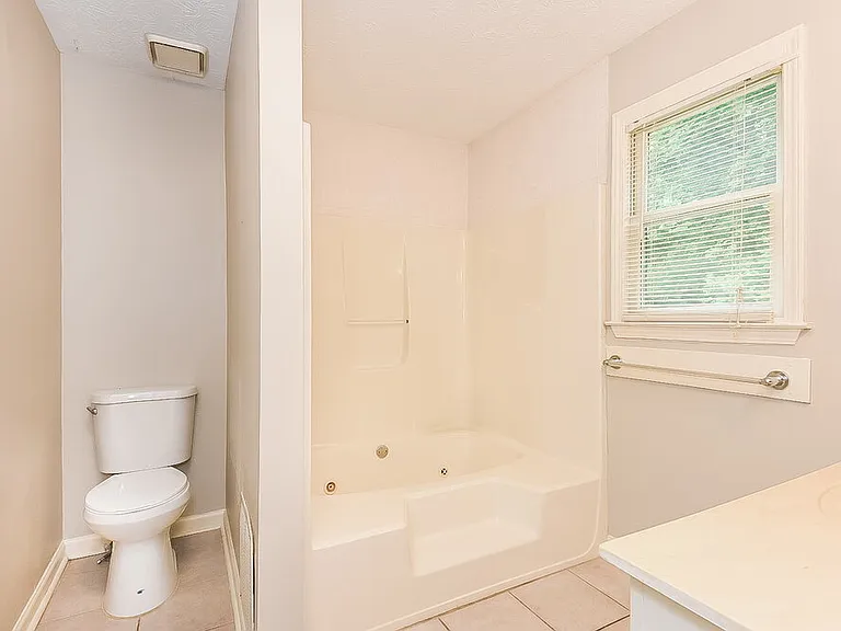 131 Aztec Way SE — Photo 13