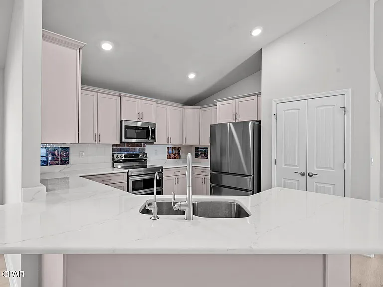 11701 Poston Rd — Photo 7
