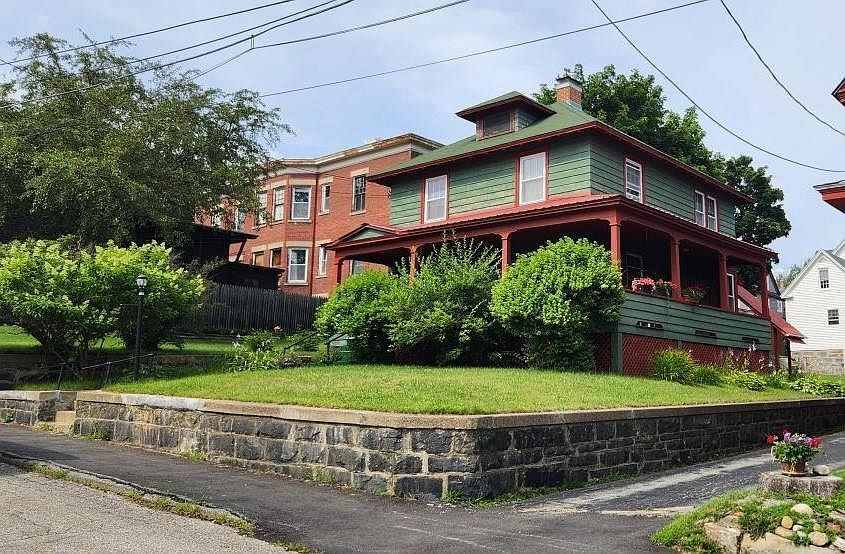 182 Madison Avenue, Berlin, NH 03570 Zillow