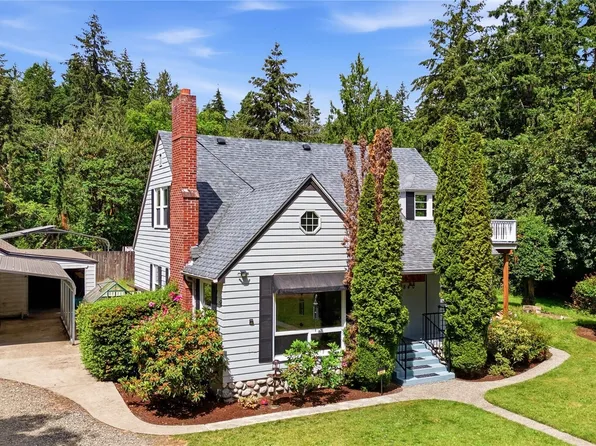 840 11th Avenue, Fox Island, WA 98333