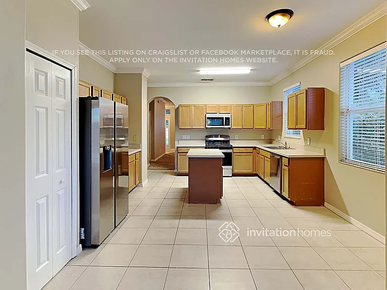 359 Portstewart Dr — Photo 6