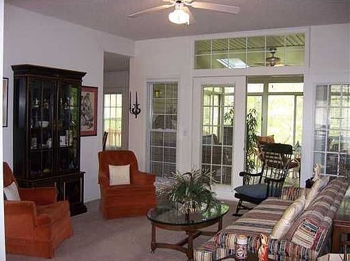 3rd image of 1 Tibberton Circle Dr