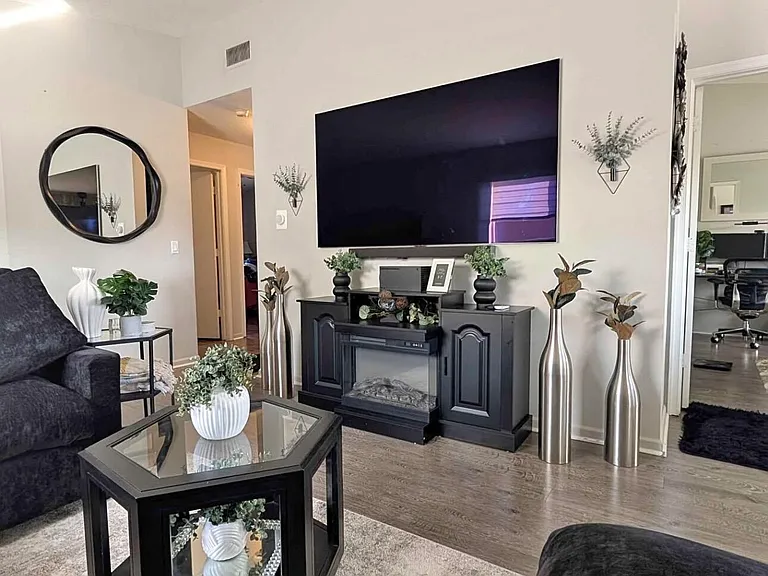 3478 Briar Bay Blvd #206 — Photo 3
