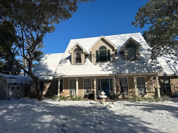 805 Harbor Ln
