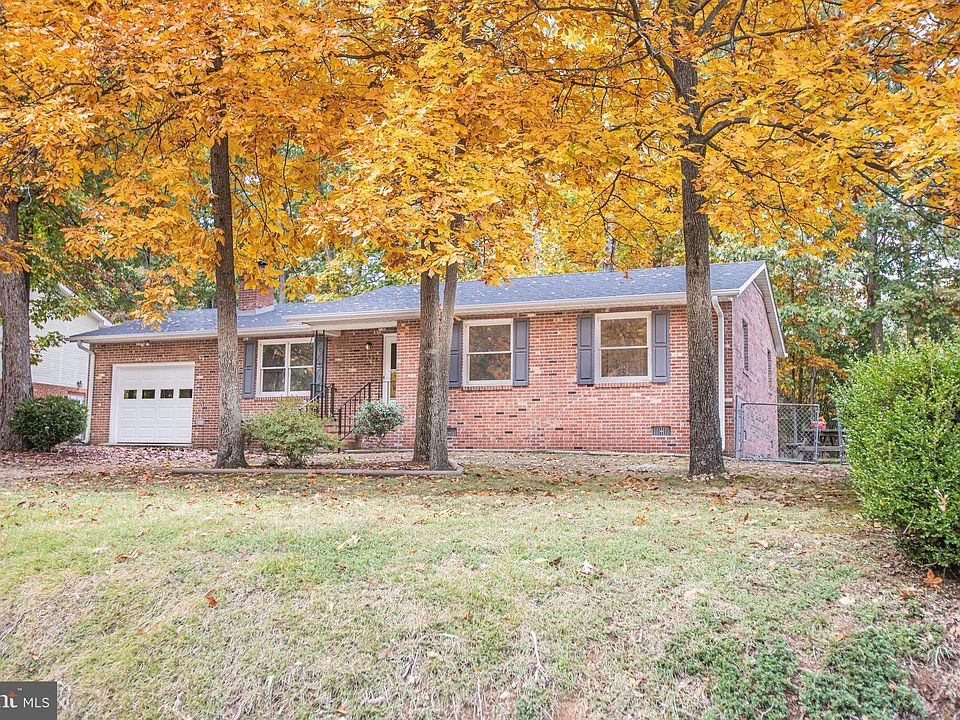 1st image of 438 Laurel Ave