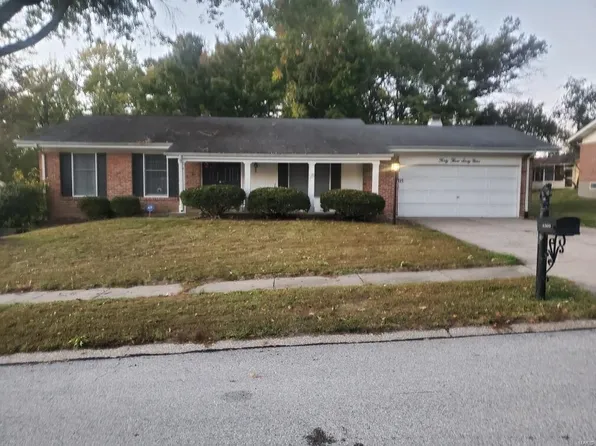 4369 Blythewood Dr, Florissant, MO 63033