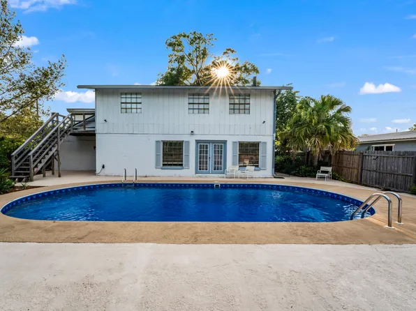 437 Sigsbee Rd, Orange Park, FL 32073