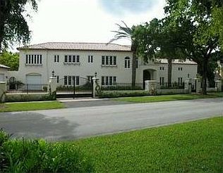 1st image of 2515 De Soto Blvd