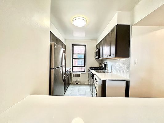 3rd image of 4125 Case St APT 5A