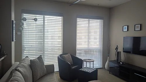 445 Island Ave Photo 1