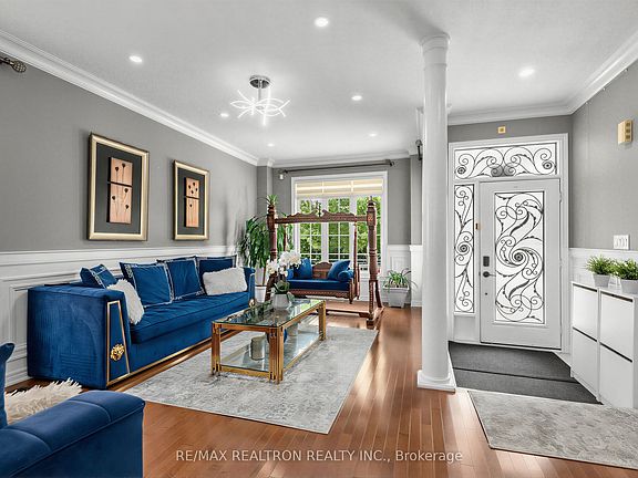 4th image of 78 Oakborough Dr