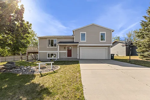 570 Oasis Dr Photo 1
