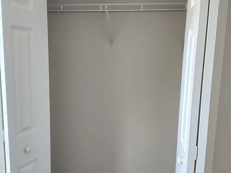 475 Umatilla Blvd #22 — Photo 3