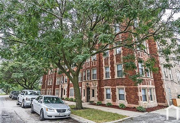 2nd image of 224 E 109th St #222