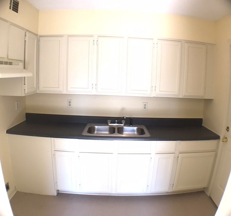 2nd image of 3408 Pine Ridge Ln #0