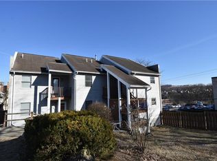 7 Rosewood Ct, Easton, PA 18042