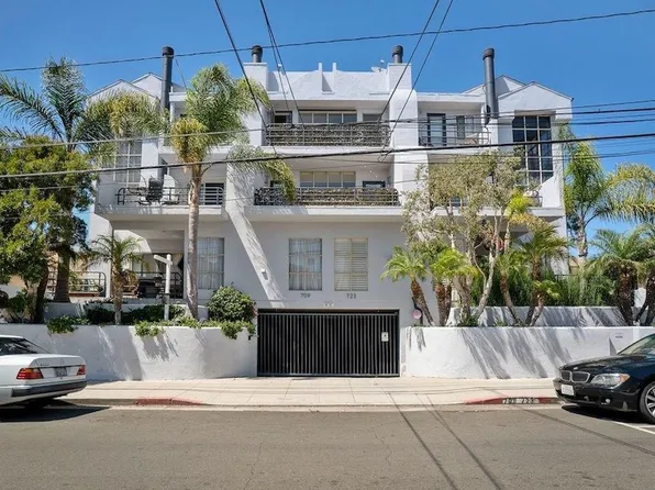 713 3rd St, Hermosa Beach, CA 90254