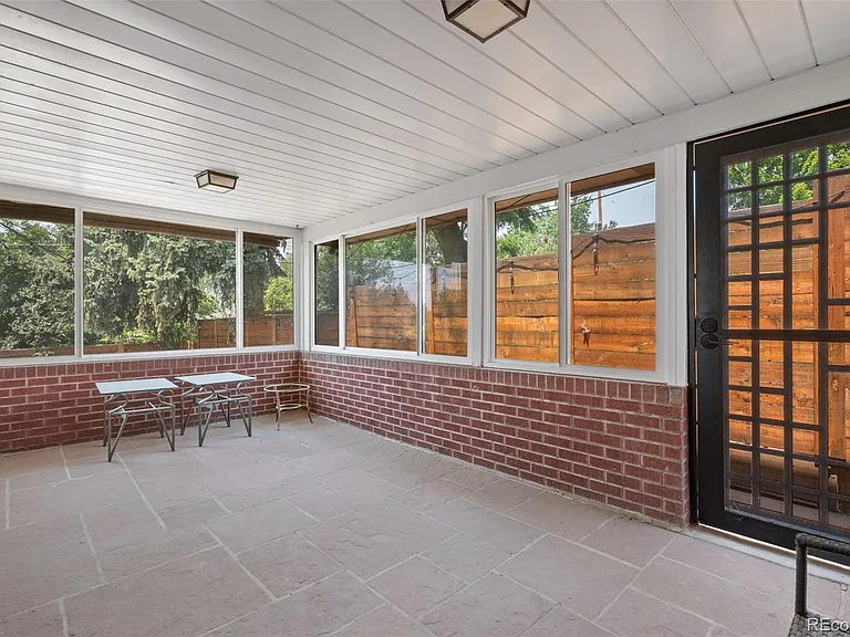 5701 W 49th Ave — Photo 10