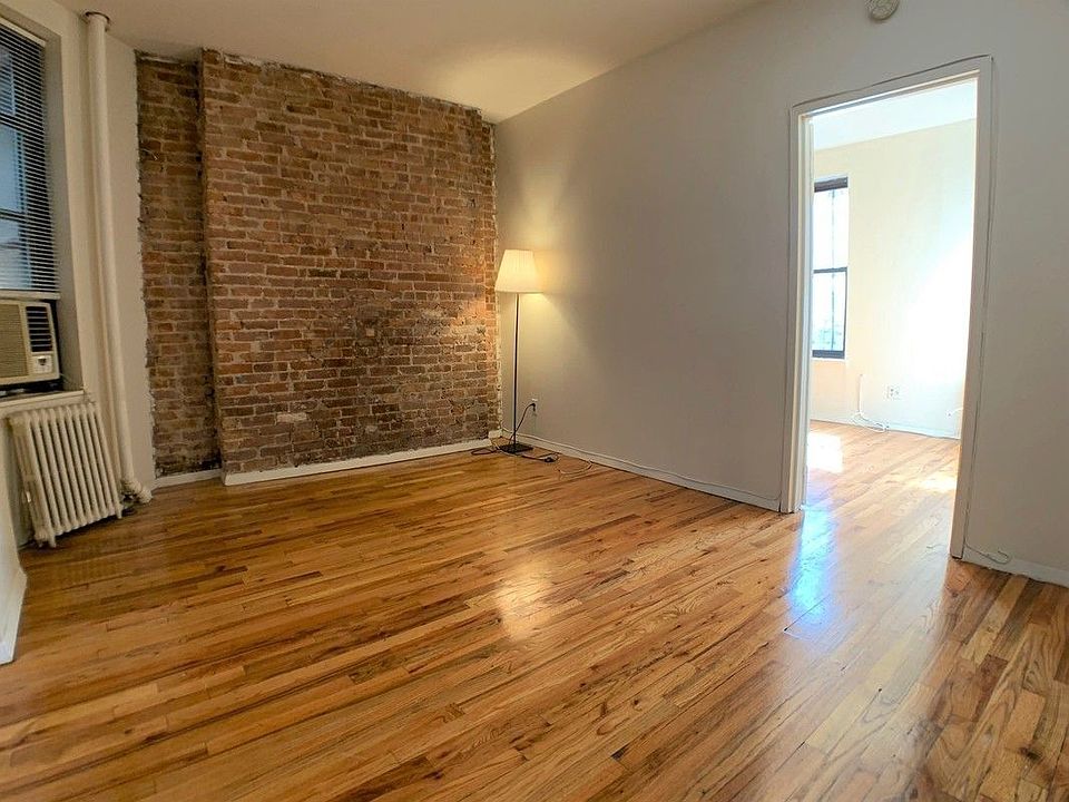 2nd image of 242 E 77th St APT 4RE